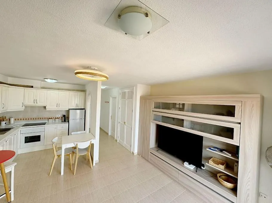 Bright Apartment With Sea And Montain View At Los Cristianos Los Cristianos