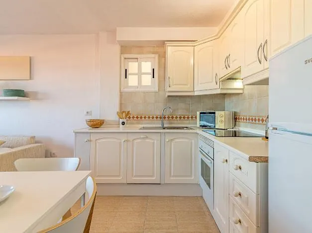 Bright Apartment With Sea And Montain View At Los Cristianos